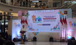 006982400_1760785838-Bupati_Banyumas_Sadewo_Tri_Lastiono