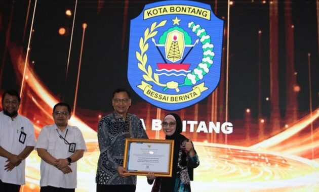 096989600_1761365671-Bontang_2
