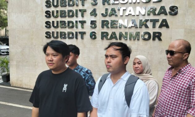 009224100_1764173403-64a3f921-a0e9-49a6-a75a-eedf4ca9e26d