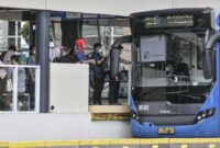 049594200_1667531813-011056000_1662971922-Bus_Transjakarta_Kembali_Beroperasi_24_Jam-merdeka-5