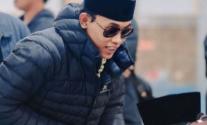 049654700_1763003409-Elham