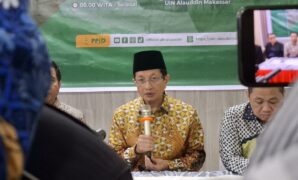 086425600_1763354358-Menteri_Agama_Nasaruddin_Umar_seminar_internasional_di_Makassar