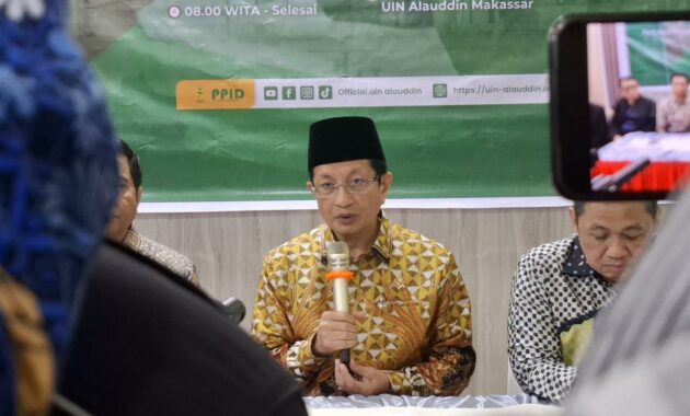 086425600_1763354358-Menteri_Agama_Nasaruddin_Umar_seminar_internasional_di_Makassar