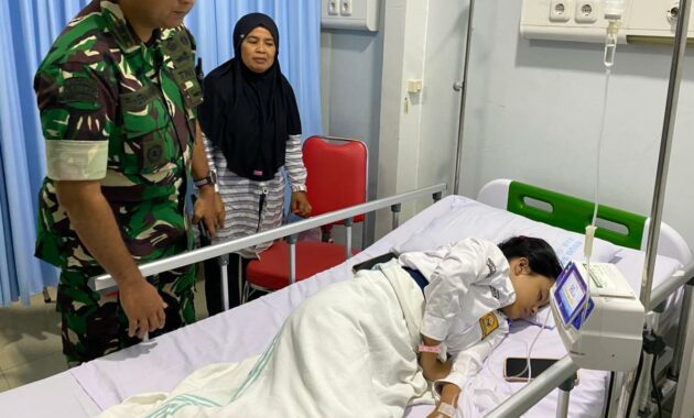 088458200_1761824520-Salah_satu_siswa_di_Gunungkidul_dirawat_karena_keracunan_usai_santap_MBG