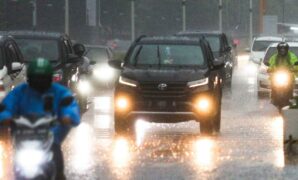 089615600_1635758364-20211101-Cuaca_Ekstrem__BMKG_Keluarkan_Peringatan-7