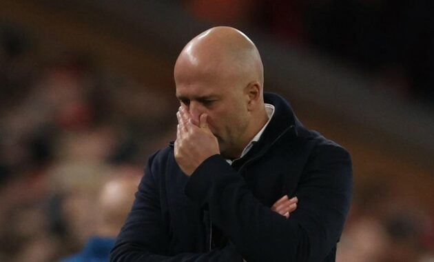 arne-slot-1763835279325_169