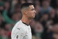 cristiano-ronaldo-timnas-portugal-irlandia-vs-portugal-kualifikasi-piala-dunia-2026-1763073215872_169