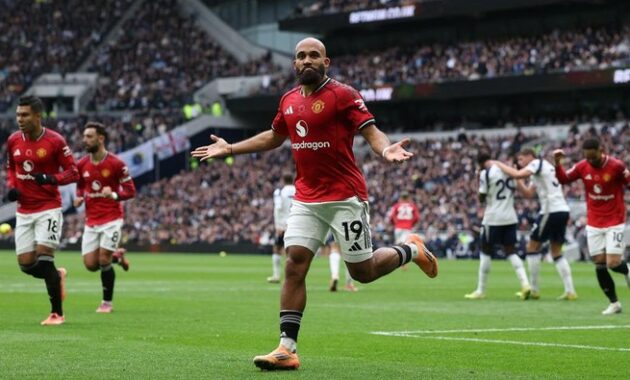 tottenham-vs-manchester-united-1762607402429_169