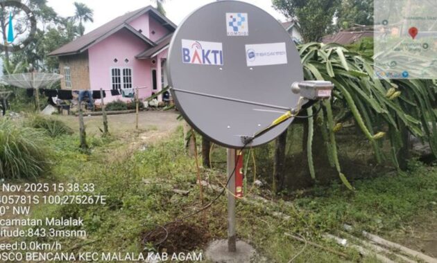 010453600_1764555874-Komdigi_Pasang_10_Titik_Internet_Satelit_SATRIA-1_untuk_Pulihkan_Konektivitas_di_Wilayah_Terdampak_Banjir_Bandang