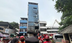 027527000_1765272525-Kebakarans