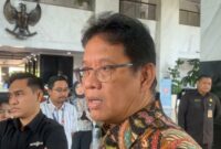 077775200_1761197116-1000133711