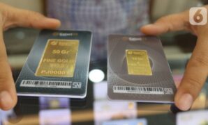 078300400_1648205647-20220325-Harga-emas-pegadaian-naik-ANGGA-4