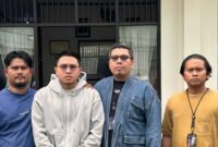 084465000_1765806202-Polisi_menangkap_Resbob_yang_merupakan_pelaku_ujaran_kebencian