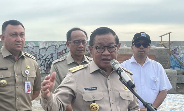 087796300_1765171204-IMG_4370