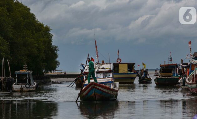 088967400_1710667047-20240317-Nelayan-ANG_1