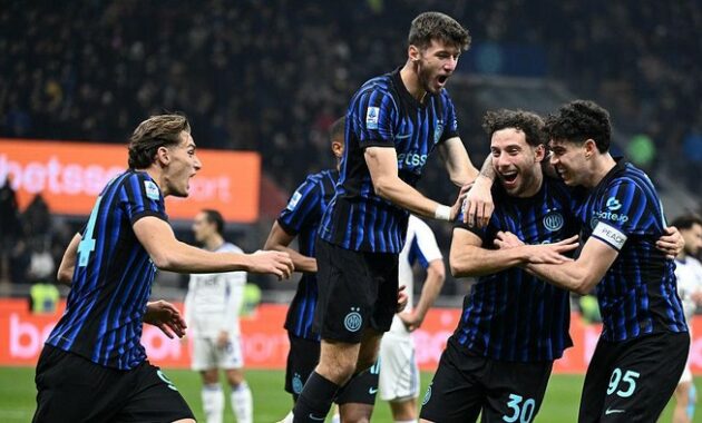 2250375026-1765048004373_169