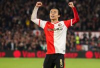 ayase-ueda-1764998157286