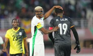 jamal-salimvictor-osimhentimnas-nigeriatimnas-ugandauganda-vs-nigeriapiala-afrika-2025-1767122963930_169