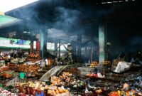 kebakaran_pasar_induk_kramat_jati-Oeqs_large