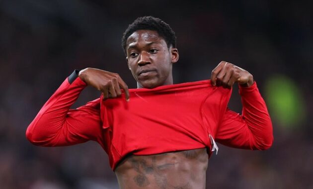 kobbie-mainoo-manchester-united-man-united-man-utd-liga-inggris-premier-league-1765860463594_169