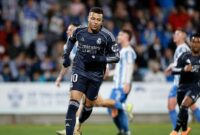 kylian-mbappe-1766015294810_169