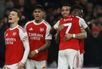 menang-dramatis-dewi-fortuna-naungi-arsenal-saat-bungkam-wolves-1765673829925_169