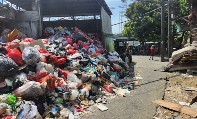 002294600_1767703618-Darurat_Sampah_di_Depok