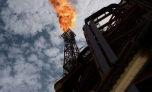 096704000_1663802133-Harga_Minyak_Dunia_2