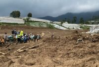 097201700_1769396724-Longsor_Cimahi_Bandung_Barat4