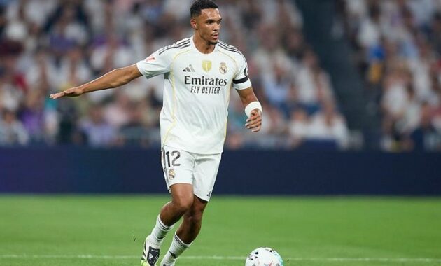 trent-alexander-arnold-real-madrid-vs-osasuna-laliga-liga-spanyol-1755713444899_43