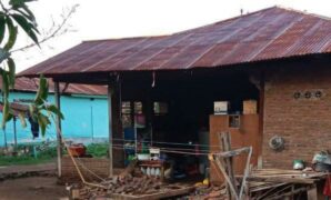 049235100_1775702375-1001876129